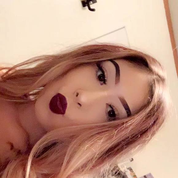 Meet your Posher, Ynez - Picture 1 of 1